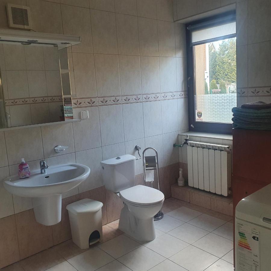 Green Albatros 48M With Bathroom 바르샤바 외부 사진