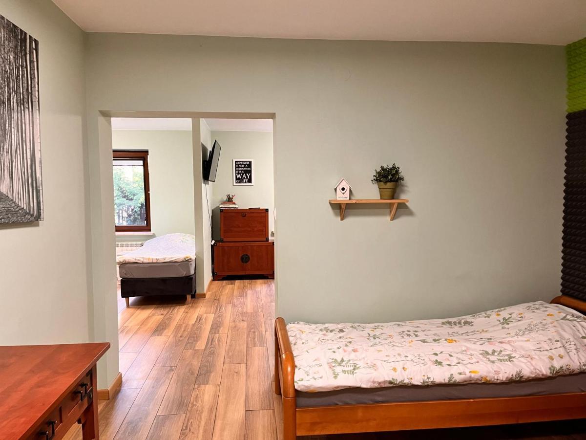 Green Albatros 48M With Bathroom 바르샤바 외부 사진